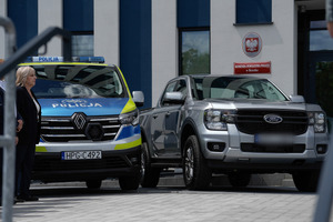 nowe dwa radiowozy