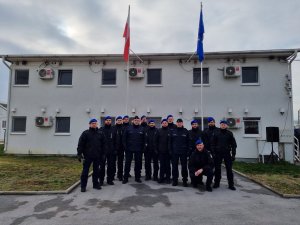 policjanci wraz z Komendantem Wojewódzkim Policji w Krakowie